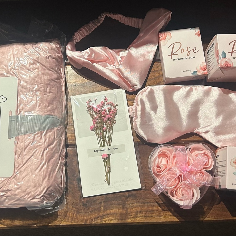 🔥🔥Bundle 9 Pack Mayicivo Rose Scented Set SEALED